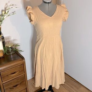 RUFFLE SLEEVE DRESS